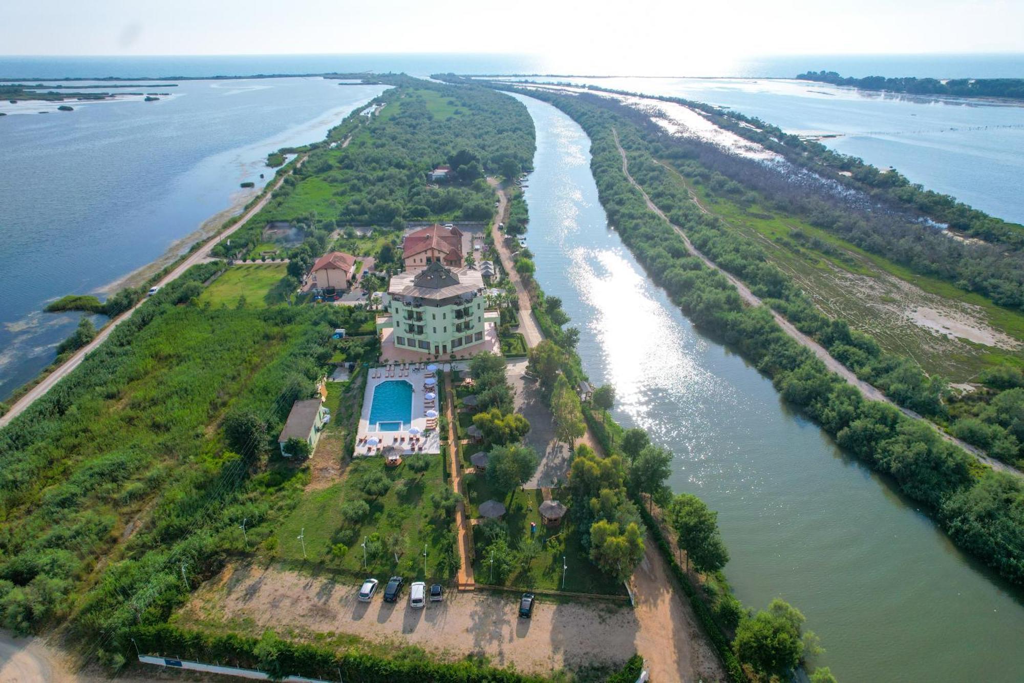 Paradise Laguna Vain Lezhë Esterno foto